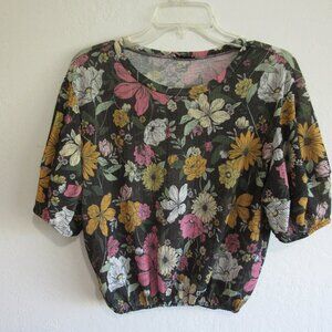 ZARA Trafaluc Multicolor Floral Large Crop Top Short Sleeve